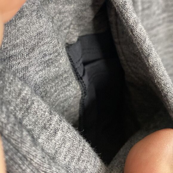 LULULEMON Women’s Full Zip Charcoal Hoodie Size 6 - Picture 4 of 8